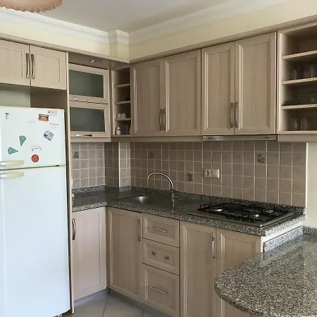 Bav Flamingo 2+1 Bahce Kati Daire Apartment