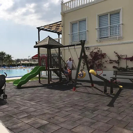 Bav Flamingo 2+1 Bahce Kati Daire